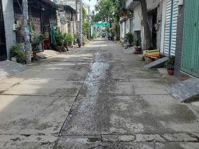 Nhà liên khu 4-5 nát rẻ -bhhb - bình tân - giá 2 tỷ 6 2