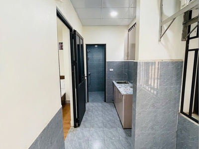 Tòa nhà 7 tầng, 1 tum - phú diễn - full đồ như hình khách vào ở luôn 2