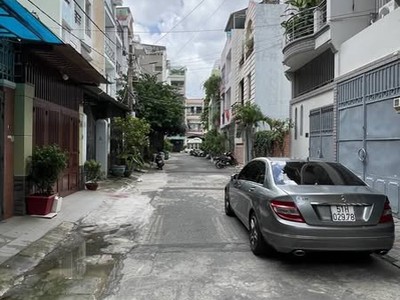Phan huy ích, tb   5x17m   4 tầng   hẻm 6m xe hơi   chỉ 10 tỷ nhỉnh. 0