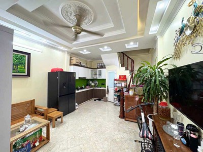 Minh khai nhà đẹp 35m - 5 tầng ngõ 3 gác, 20m ra ô tô, hơn 7 tỷ 1