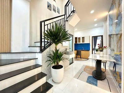 Bán nhà nguyễn đình chiểu, p.4, 3x18m, 3 tấm, 3pn, 3wc, 6.5 tỷ, tl 1