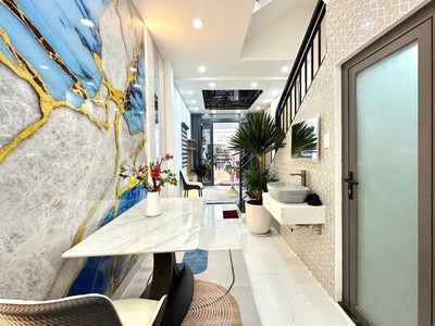 Bán nhà nguyễn đình chiểu, p.4, 3x18m, 3 tấm, 3pn, 3wc, 6.5 tỷ, tl 0