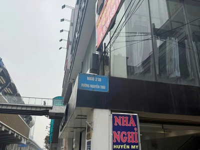 Tòa nhà mp nguyễn trãi 188m  11 tầng mặt tiền 9.4m d.thu 5,5 tỷ/năm   chỉ 103 tỷ 2
