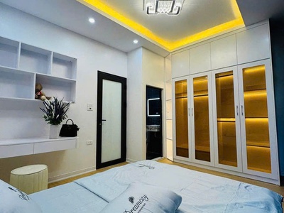 Bán nhà mặt ngõ phố võ chí công 35m2 5tầng mặt tiền 4.6m 6.65 tỷ cầu giấy 2