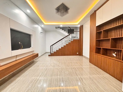 Lạc long quân- dân trí cao-tiện ích đầy đủ-thiết kế hiện đại-nhà mới ở ngay-5 tầng giá nhỉnh 10 tỷ. 1