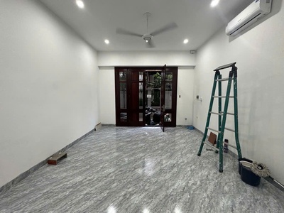 Nhà tứ liên - tây hồ - 5 tầng - thang máy - chuẩn công năng, về ở luôn giá 9,4 tỷ 2