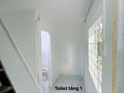  Cách Mạng Tháng 8 Nhà 3 PN, hẻm xe hơi 1