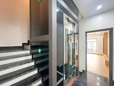 Bán nhà mới 5 tầng có thang máy   tuyến 2 lê hồng phong   đường 15m   gara ô tô   full công năng 4