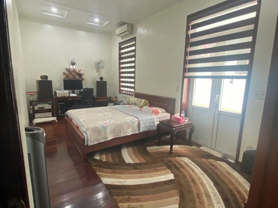 Siêu phẩm biệt thự ngọc thụy   long biên, dt 158m    ô tô tải vào nhà. 2