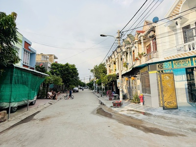 Bán Nhà Hai Mặt Tiền KDC Đường Chiêu Liêu Phường Dĩ An HCM 4