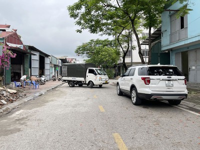Bán 78,8m2 đất mặt đường 17m, phố Hoa Động, Phường Long Biên - Phù hợp làm văn phòng/nhà xưởng 2