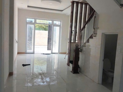 Nhà hxh đường Bưng Ông thoàn phú hữu DT 57m, 3 tầng 2