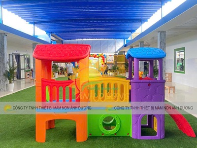 Nhà khối cầu trượt nhựa nhập khẩu dành cho trẻ em 2