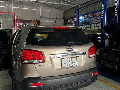 Cần bán xe Kia Sorento 2014 - Biển số 49A-717.57 0