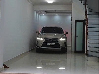 Bán nhà ngõ Cầu Giấy, 50m2 x 4 tầng, ô tô tránh 0