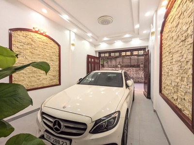 Bán nhà ngõ 34 Nguyễn Thị Định, 60m2 x 5 tầng, ô tô tránh 0