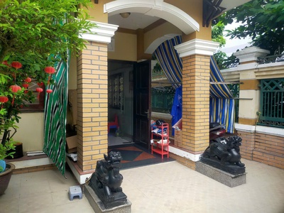 Biêt thự  bình chánh, đường số 10 , 6x24m, 4 tầng, 4pn, sh, 16 tỷ. 2