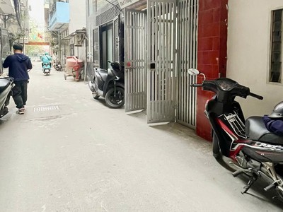 Bán nhà phố trịnh đình cửu - hoàng mai  phân lô đẹp   ô tô đỗ cửa   ngõ thông - chỉ 10,89t 0