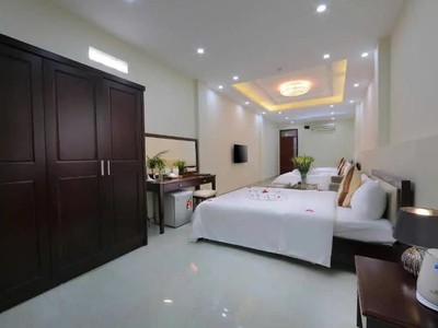 Cho thuê ks 28p, mt6m, cạnh vincom bà triệu, chủ ưu tiên khách đã làm chuỗi ks 1