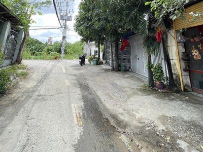Nhà mt hxt 72m2, nở hậu   an phú đông 27 q12 4