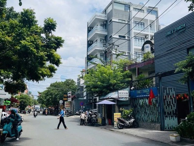BÁN NHÀ lô góc, đường D2, bình thạnh , GIÁ 26 TỶ 2