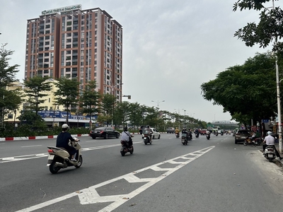 Siêu phẩm có 1-0-2  nhà đẹp hiện đại tại đàm quang trung - ô tô trước nhà - gần cầu vĩnh tuy 0