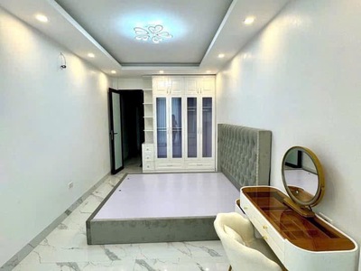 Chỉ 7.8 tỷ  bán gấp nhà 6 tầng bồ đề - có thang máy - gần phố cổ 1