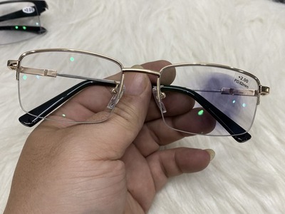 Shop phụ kiện chuyên kính lão đổi màu đa tròng cực tiện lợi hàng nhật bãi giá Var:TinhQuan 3