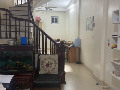 Bán nhà 3 tầng, dân xây chắc chắn diện tích 40m2 gần nhà văn hóa số 1 phú mỹ 2