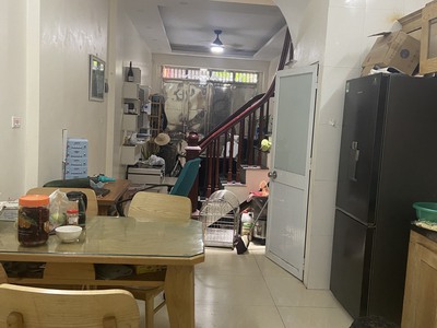 Bán nhà 3 tầng, dân xây chắc chắn diện tích 40m2 gần nhà văn hóa số 1 phú mỹ 1