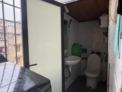 Nhà đẹp lò đúc- tập thể giá rẻ. nhỉnh 1 tỷ 1
