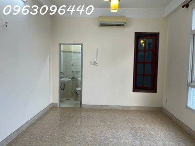 Giá tốt hxh khu kiều đàm   gần cầu nguyễn văn cừ   sát dự án him lam 4
