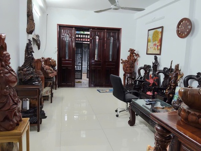 Bán gấp nhà đ số 2 bhh hẻm 5m 1 trục sát mặt tiền 56m2,3 tầng nhỉnh 5 tỷ 3