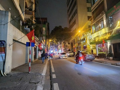 Siêu phẩm mặt phố tô vĩnh diện cực phẩm  khu vực làm ăn kinh doanh sinh sống khí vượng,tài 0