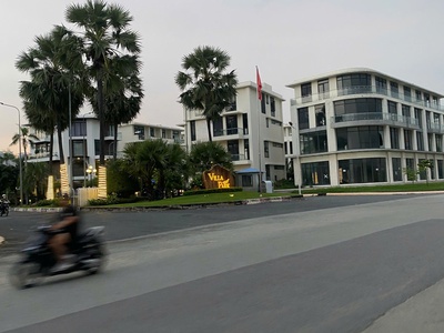 Bán nhà 3 tầng gần khu biệt thự villa park   đường bưng ông thoàn 0