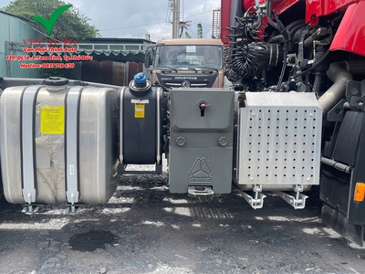 Xe đầu kéo Howo Sitrak T7H 430hp máy Weichai 2025 mầu đỏ 8