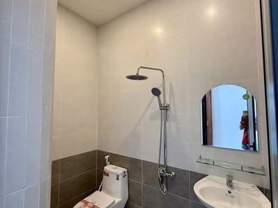 Nhà đẹp 1 trệt 1 lầu   gần trường, chợ, bệnh viện   giá tốt đầu tư 5