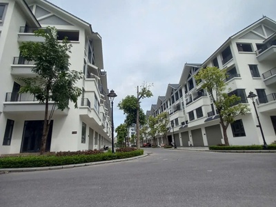 Liền Kề KĐT Kim Chung Di Trạch  Ngay Sau Trục Đường Đôi  25M 1