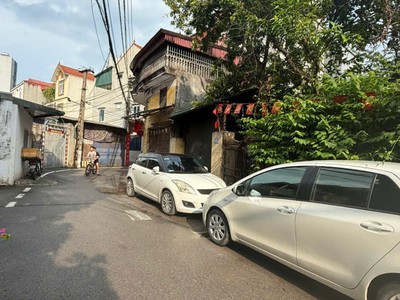Cần bán gấp 31m đất dương nội, hà đông, ô tô đỗ cửa 1