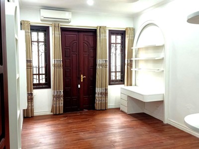 Bán liền kề huy du-60m, 5t, tm, vỉa hè ô tô tránh, kd, chỉ 18 tỷ 98 1