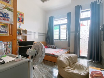 Bán nhà mới  gấp tăng nhơn phú a - xe hơi tránh - tặng nội thất - hoàn công đủ - chỉ 8.3 tỷ. 3