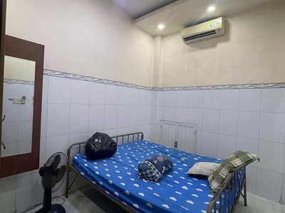 Bán nhà mặt tiền xe hơi hiếm  ngay chợ xóm củi 4.5x21 chỉ 12 tỷ 5 2