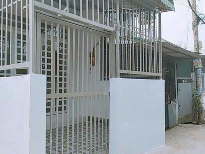 Nhà 2 tầng 46m2, vuông   thạnh lộc 19 q12 0
