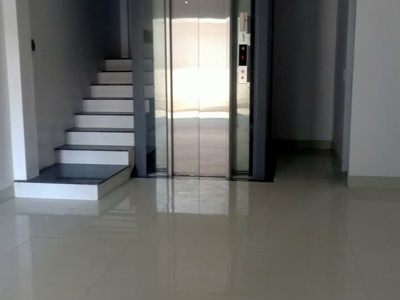 Man bồi gốc găng bala hà đông 50m chỉ hơn 14 tỷ - 6 tầng thang máy - phân lô vỉa hè - ô tô tránh - 0