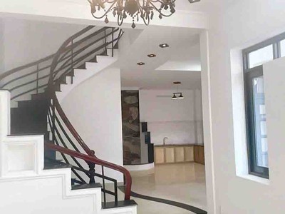 Biệt thự mặt tiền khu vip bên sông sài gòn   120m  ngang 8m   gần giga mall phạm văn đồng   giá 2