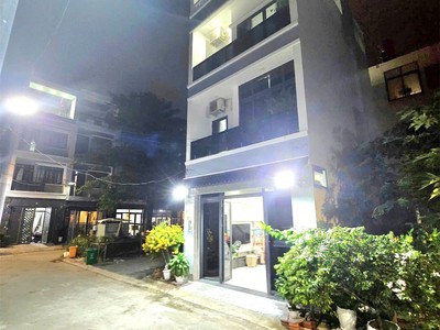 Nhà phố đẹp đường đào tông nguyên   2 lầu sân thượng   full nội thất 0