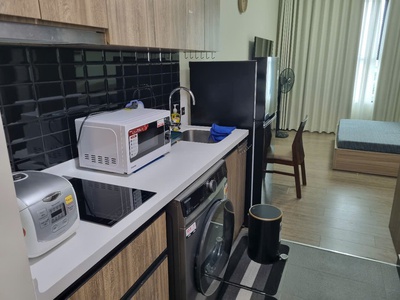 Cho thuê căn studio , chung cư cao cấp delasol q.4 , số 1 tôn thất thuyết, p.1, q.4   mới p. vĩnh 2