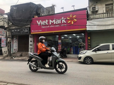 Cho thuê mặt bằng kinh doanh 160m    định công   giá tốt   hợp đồng lâu dài 0