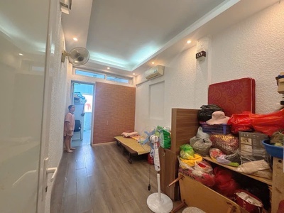 Lạc long quân ngõ ba gác-lô góc-kinh doanh dân xây-dt 35m-6 tỷ2 1