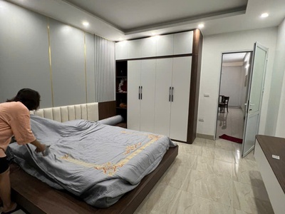 Bán căn liền kề đìa lão hoàng công 55mx 4 tầng vỉa hè, ô tô kinh doanh 13,6 tỷ. 3
